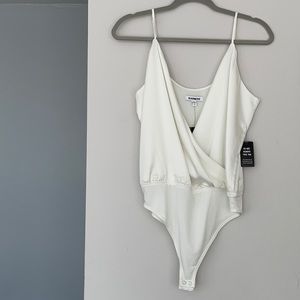 NWT Size L Express Ivory Bodysuit